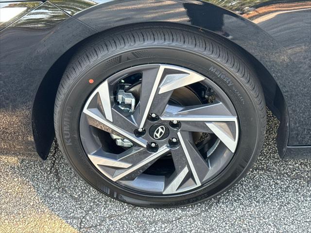 new 2025 Hyundai Elantra car, priced at $23,122