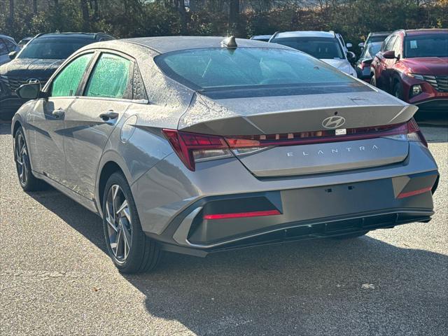 new 2025 Hyundai Elantra car, priced at $24,288