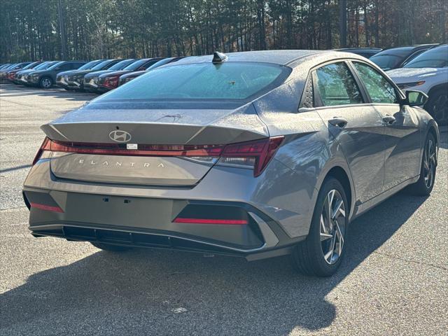 new 2025 Hyundai Elantra car, priced at $24,288