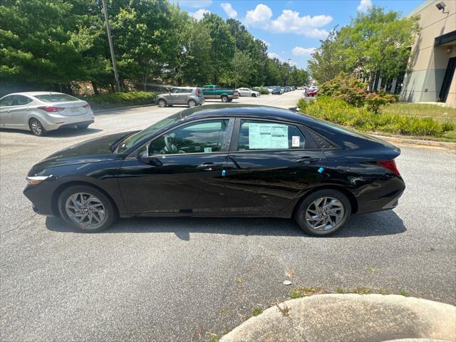 new 2024 Hyundai Elantra HEV car, priced at $22,856