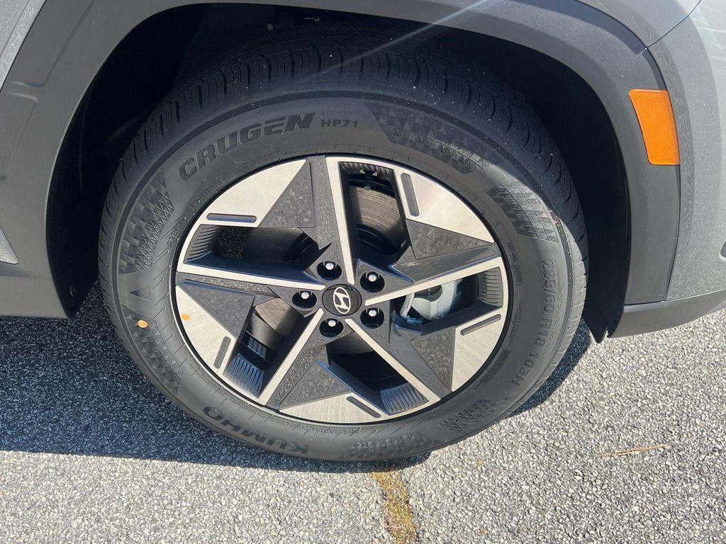 new 2026 Hyundai Tucson car, priced at $29,373