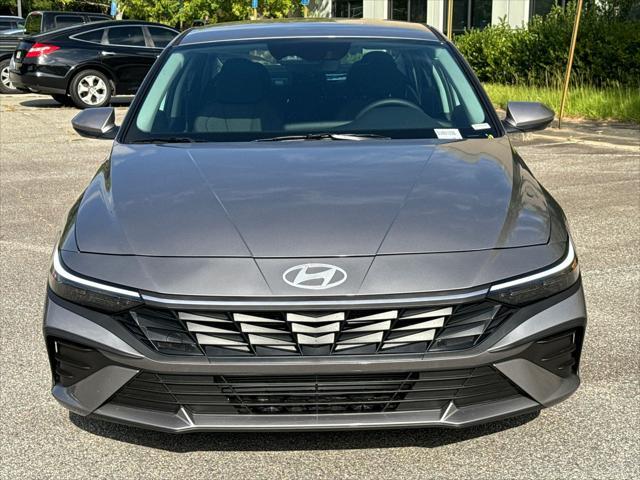 new 2025 Hyundai Elantra car, priced at $22,834