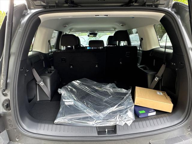 new 2025 Hyundai Santa Fe car, priced at $33,251