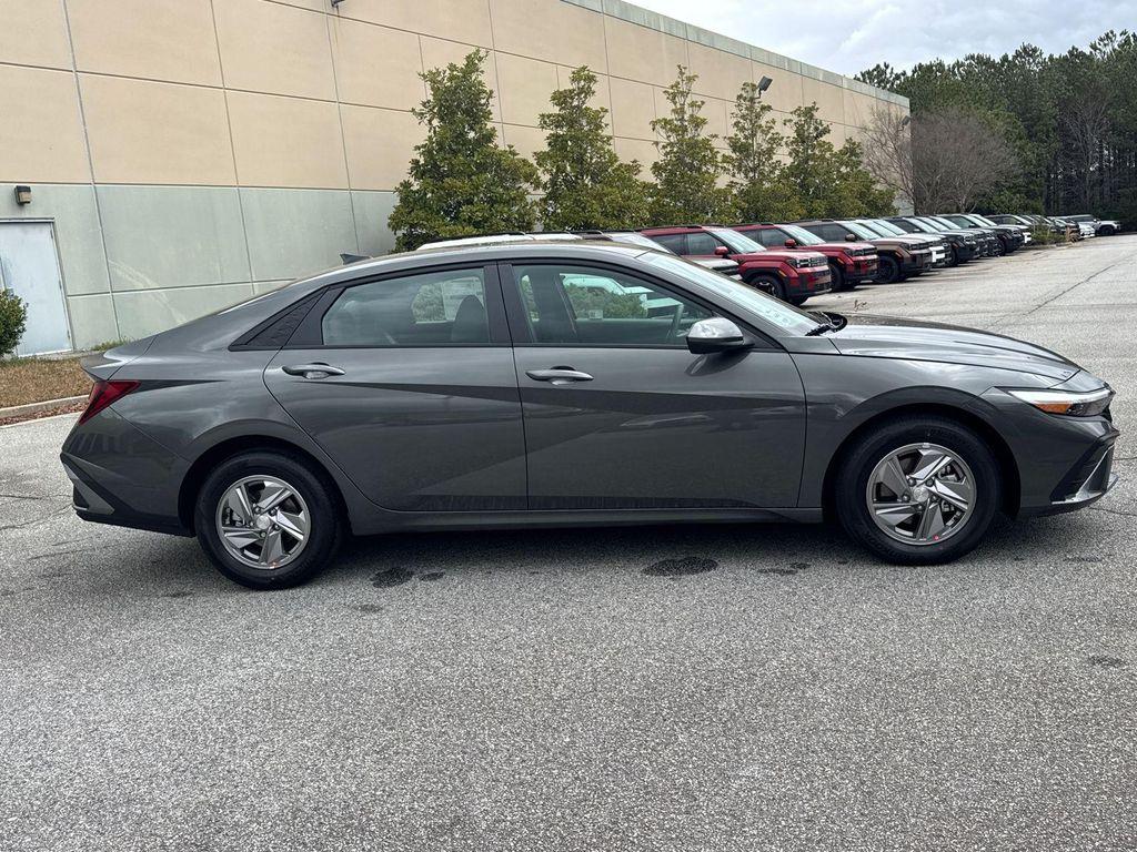 new 2025 Hyundai Elantra car, priced at $22,640