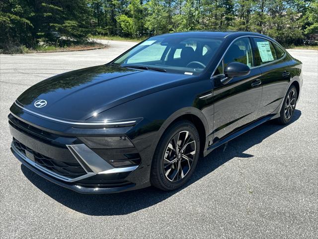 new 2024 Hyundai Sonata car, priced at $26,554