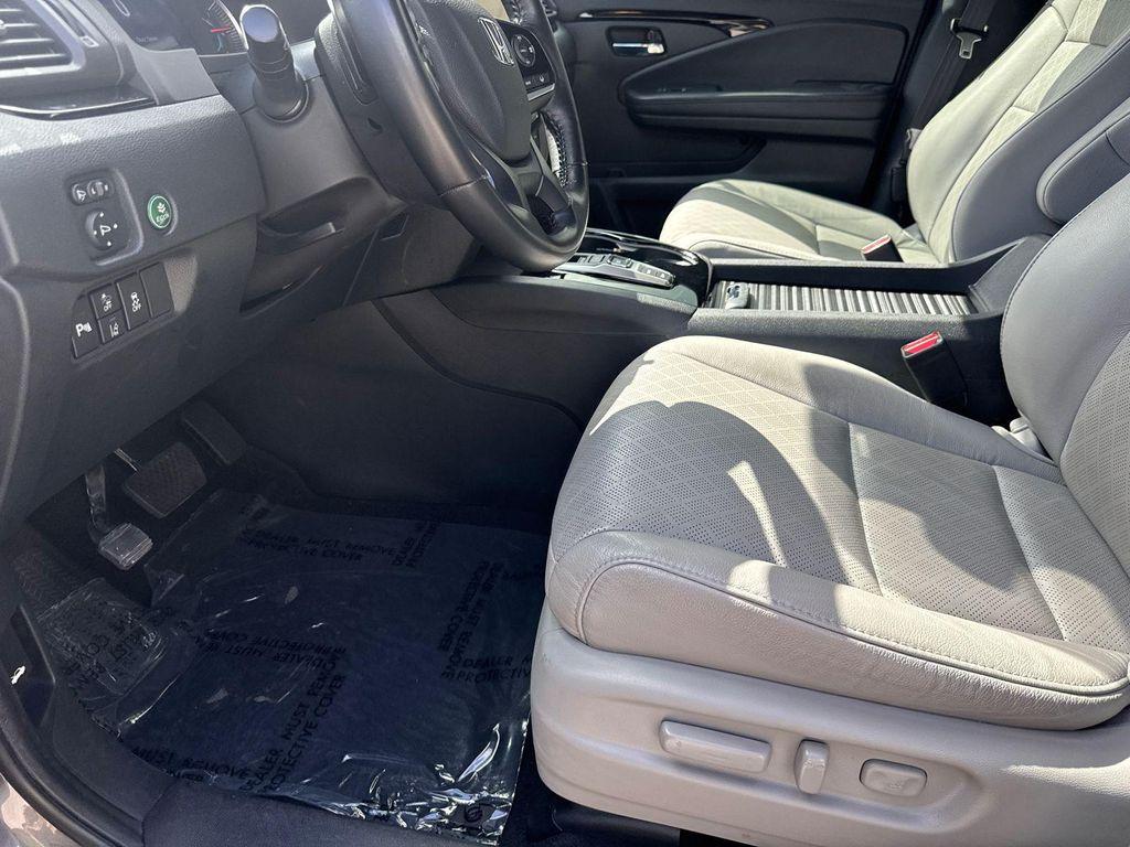 used 2021 Honda Passport car, priced at $21,920