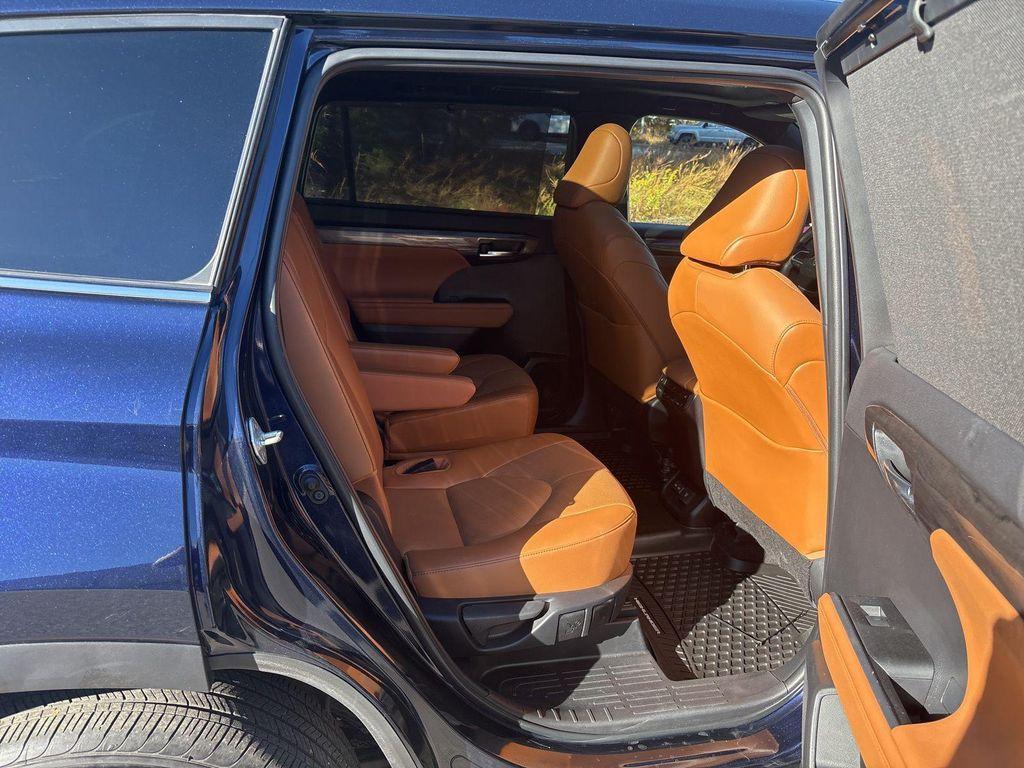 used 2023 Toyota Highlander car, priced at $37,720