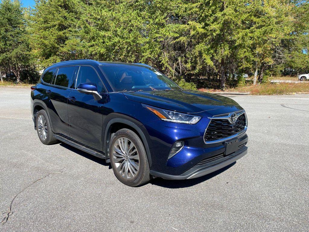 used 2023 Toyota Highlander car, priced at $37,720