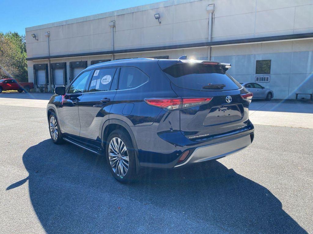 used 2023 Toyota Highlander car, priced at $37,720