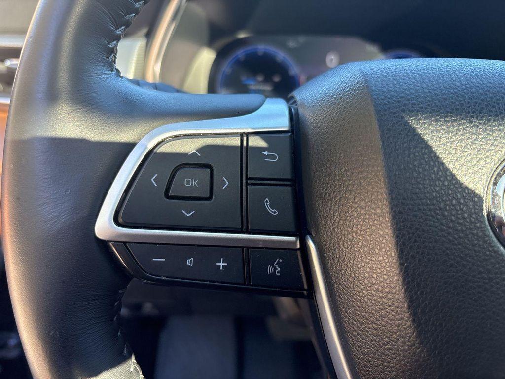 used 2023 Toyota Highlander car, priced at $37,720
