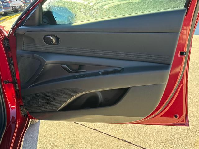 new 2025 Hyundai Elantra car, priced at $23,609