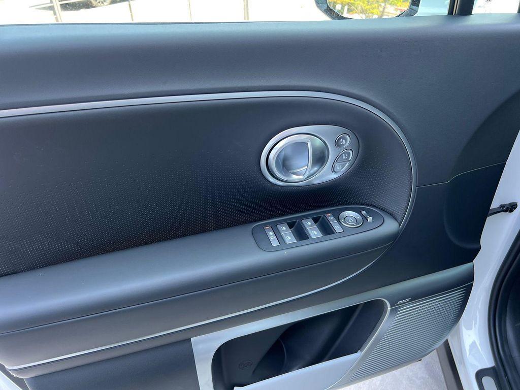 new 2026 Hyundai IONIQ 9 car, priced at $71,969