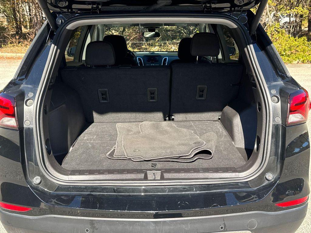 used 2024 Chevrolet Equinox car, priced at $21,120