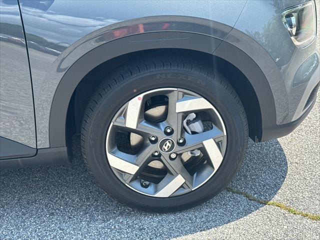 new 2025 Hyundai Venue car, priced at $21,627