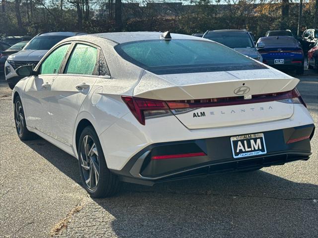 new 2025 Hyundai Elantra car, priced at $25,836