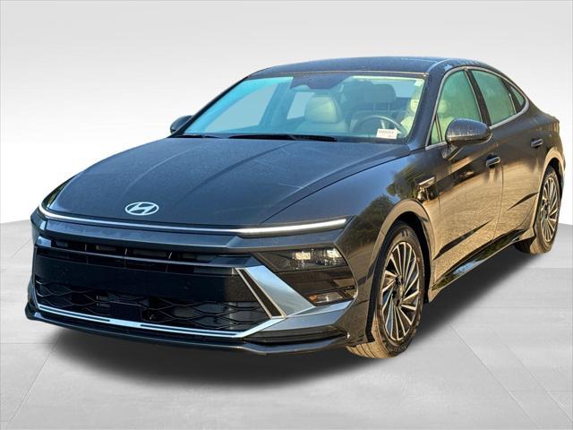 new 2024 Hyundai Sonata Hybrid car, priced at $28,245