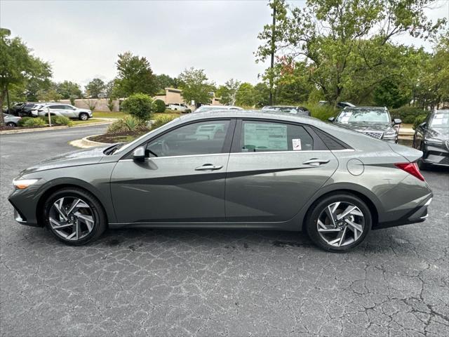 new 2025 Hyundai Elantra car, priced at $25,615