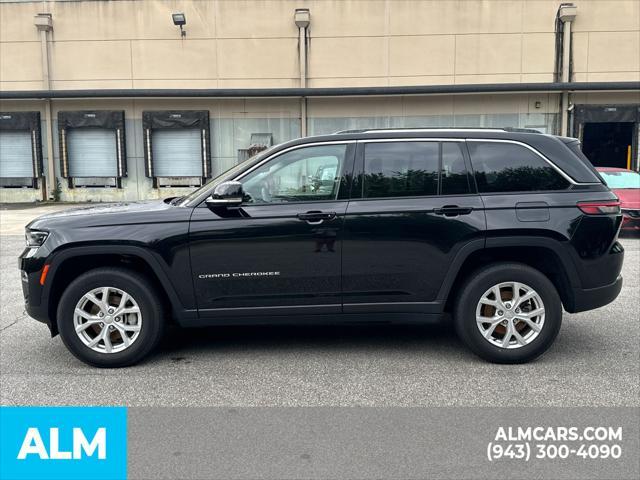 used 2023 Jeep Grand Cherokee car, priced at $32,494