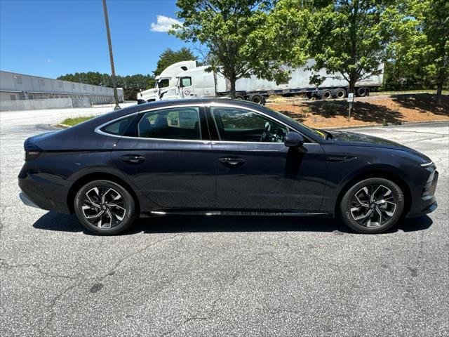 new 2024 Hyundai Sonata car, priced at $25,434