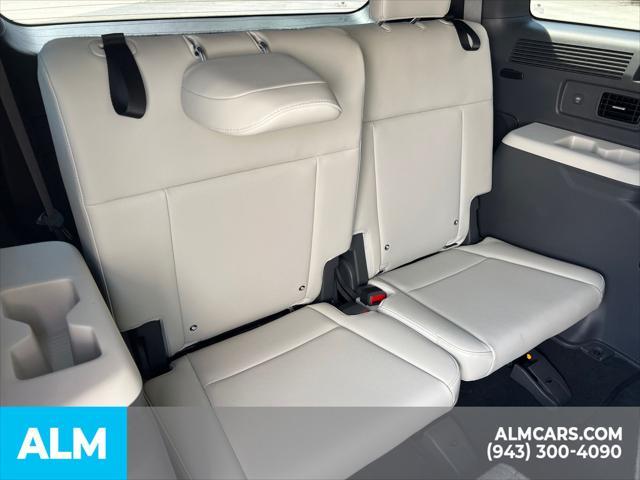 used 2024 Hyundai Santa Fe car, priced at $32,760