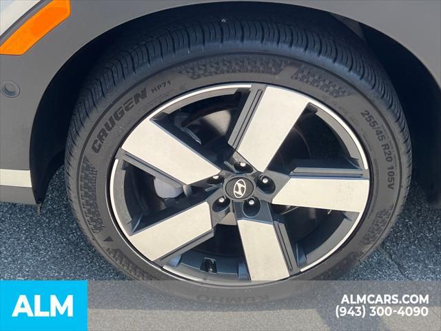 used 2024 Hyundai Santa Fe car, priced at $32,760