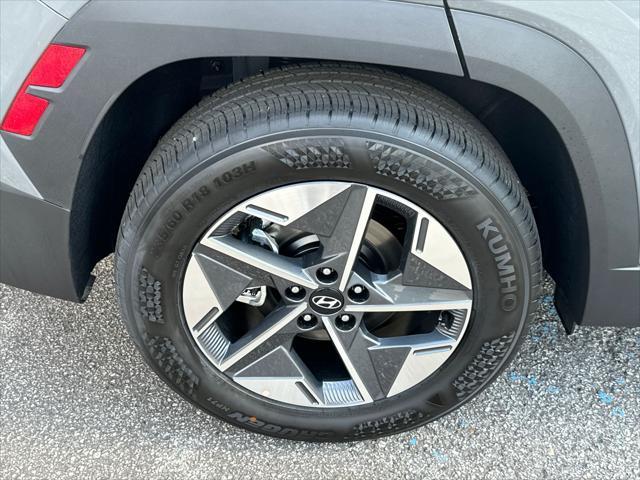 new 2025 Hyundai Tucson car, priced at $32,489