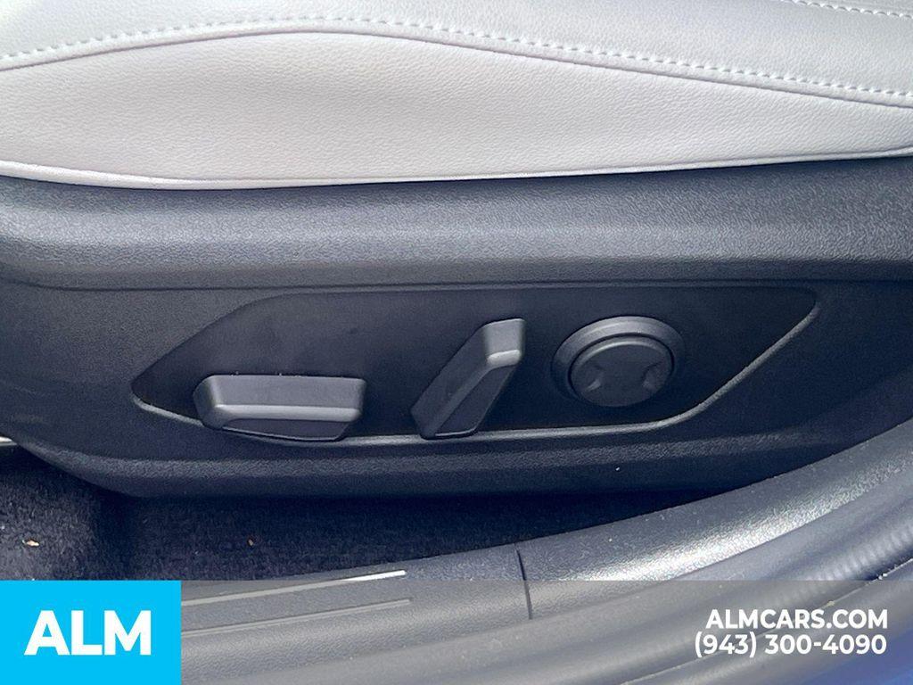 used 2024 Hyundai Elantra car, priced at $22,120