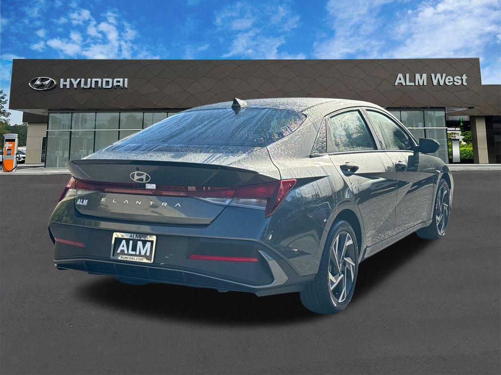 new 2025 Hyundai Elantra car, priced at $21,230