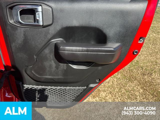 used 2021 Jeep Wrangler Unlimited car, priced at $38,920