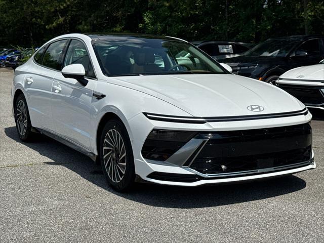 new 2025 Hyundai Sonata Hybrid car, priced at $36,510
