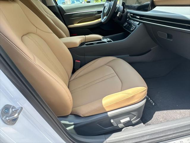 new 2025 Hyundai Sonata Hybrid car, priced at $36,510