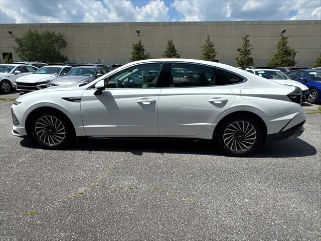 new 2025 Hyundai Sonata Hybrid car, priced at $36,510