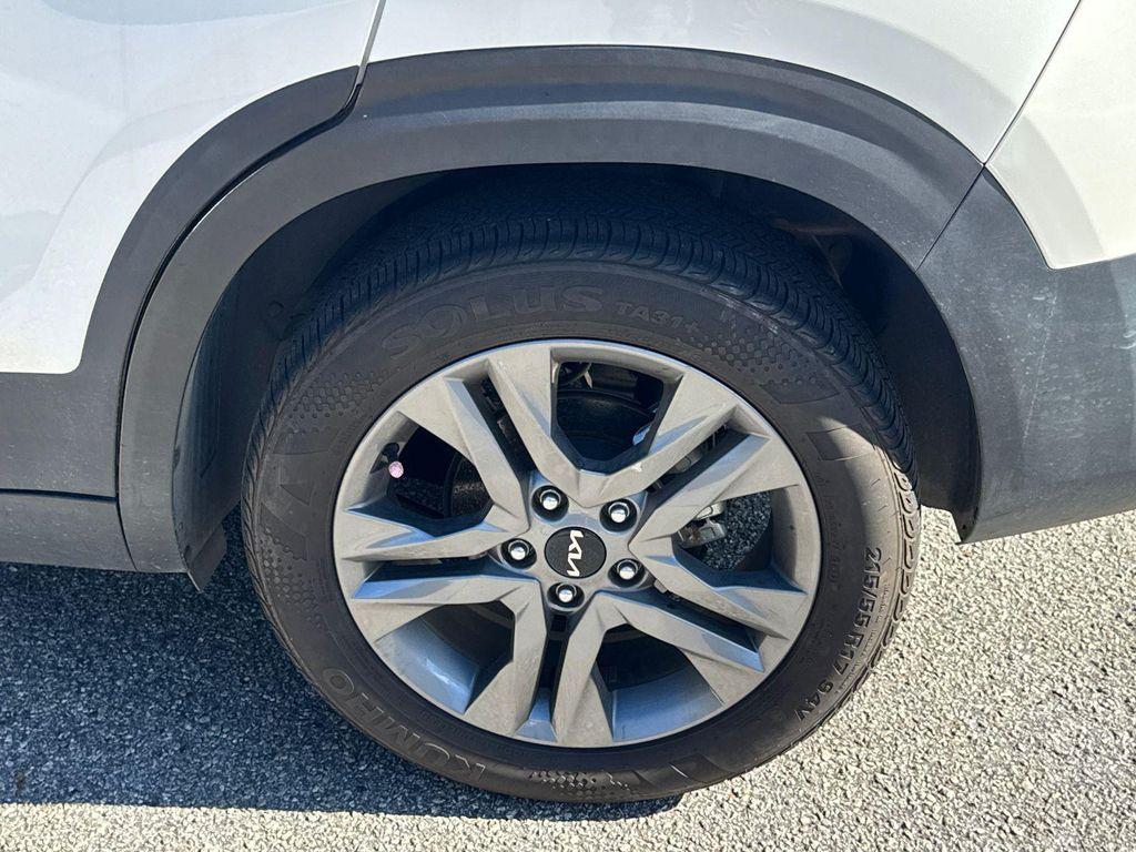 used 2023 Kia Seltos car, priced at $19,420