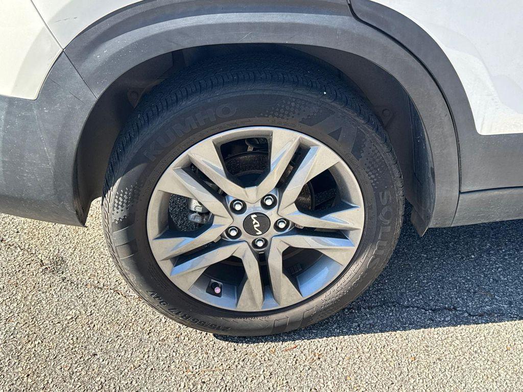 used 2023 Kia Seltos car, priced at $19,420