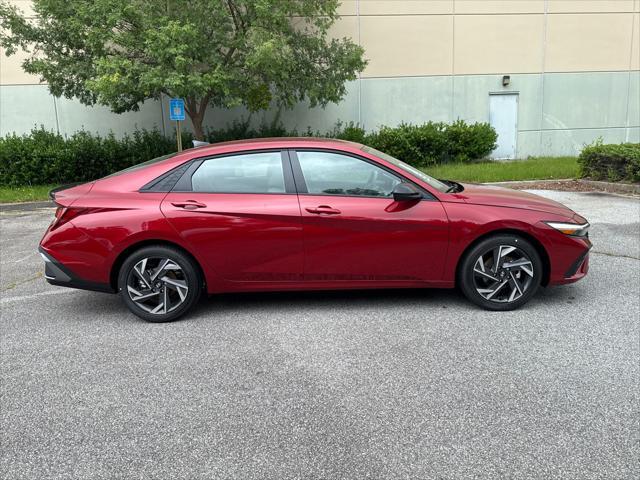 new 2025 Hyundai Elantra car, priced at $23,613