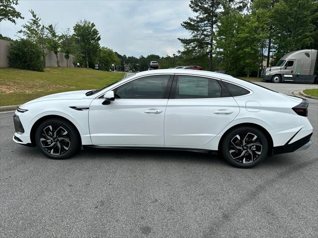 new 2024 Hyundai Sonata car, priced at $24,630