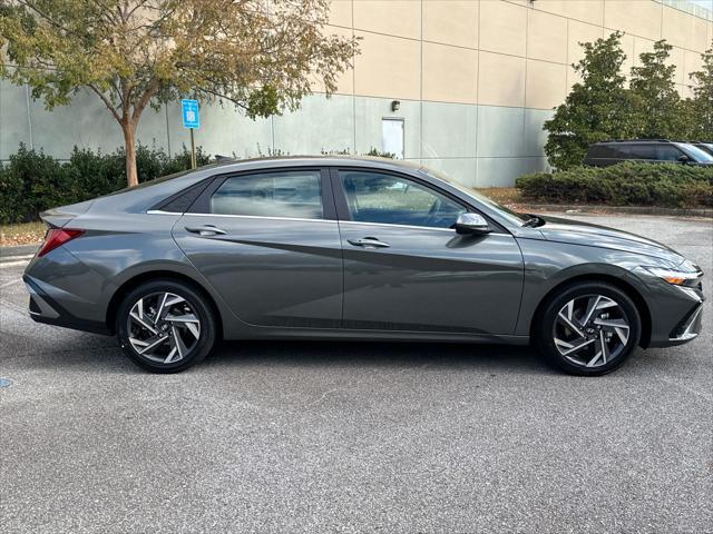 new 2025 Hyundai Elantra car, priced at $24,288