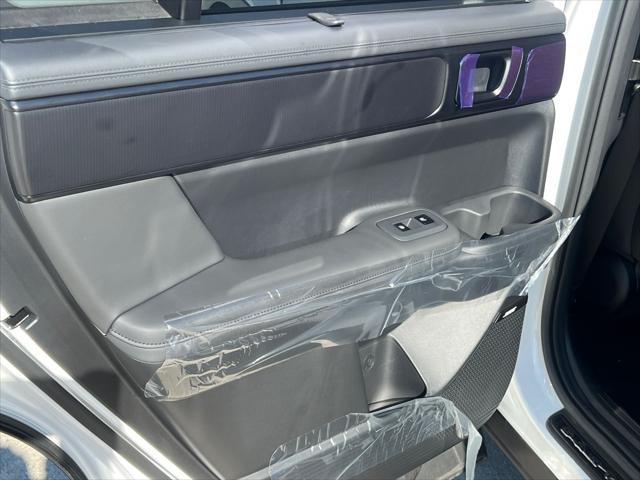 new 2025 Hyundai Santa Fe car, priced at $47,690