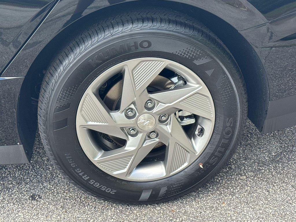 new 2025 Hyundai Sonata car, priced at $22,721