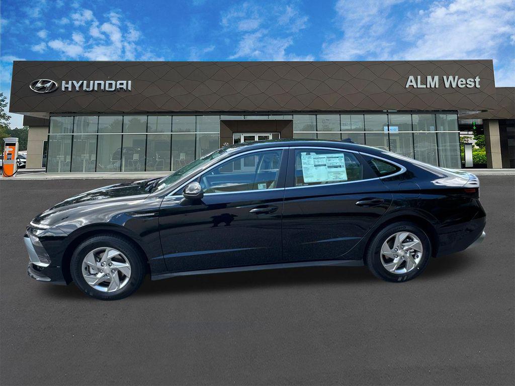 new 2025 Hyundai Sonata car, priced at $22,721