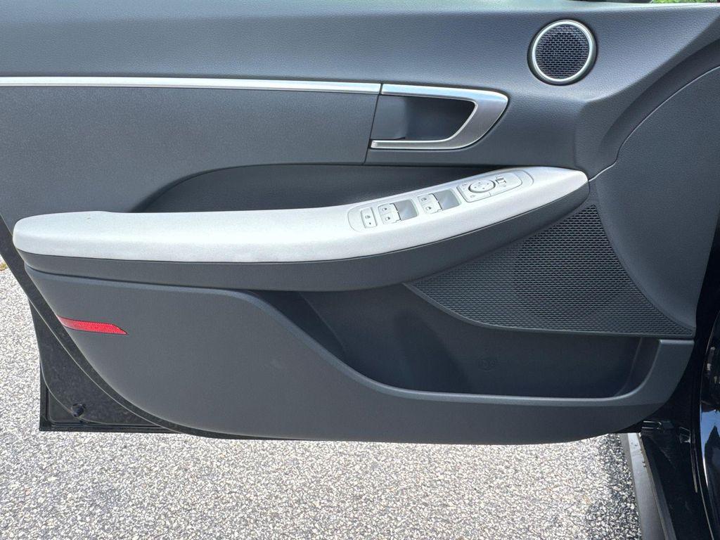 new 2025 Hyundai Sonata car, priced at $22,721