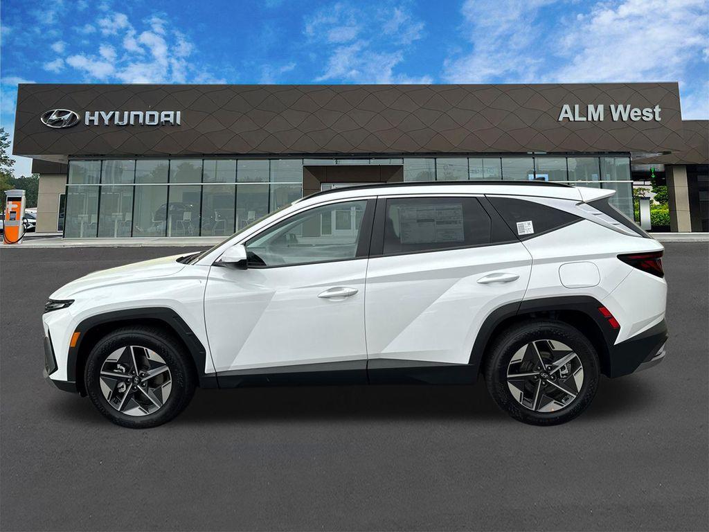 new 2025 Hyundai Tucson car, priced at $26,606