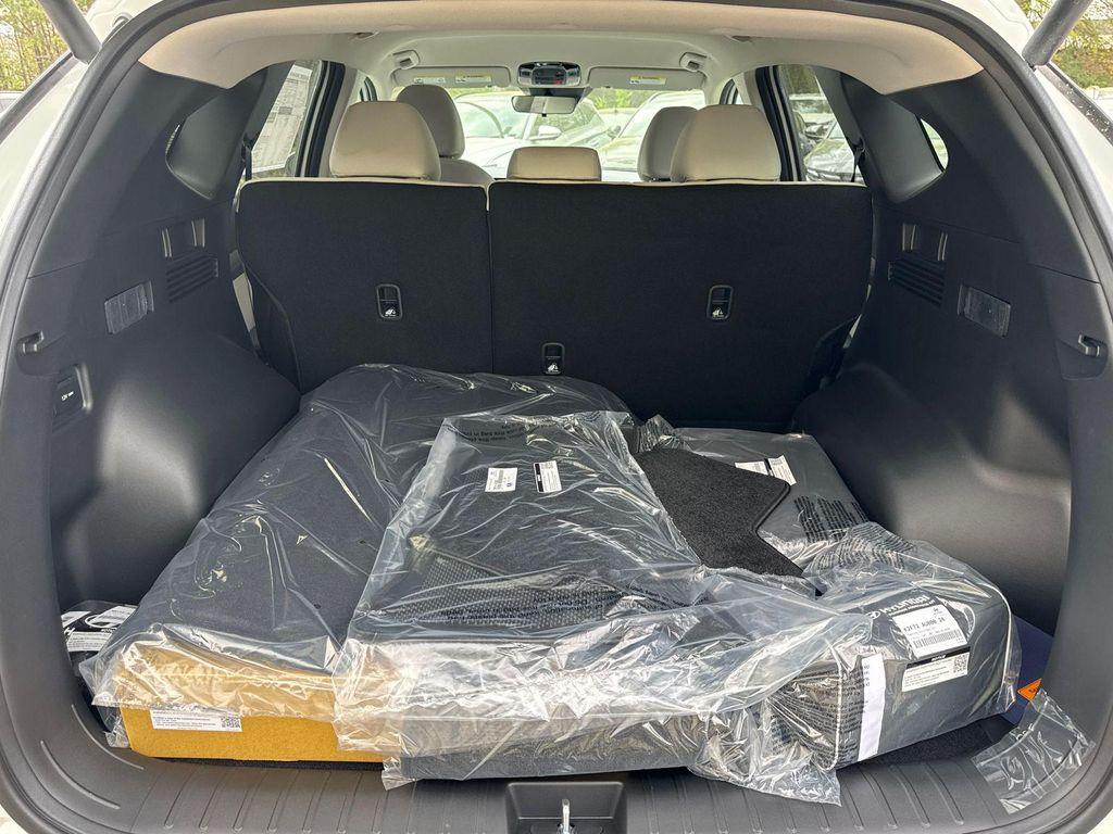 new 2025 Hyundai Tucson car, priced at $27,856