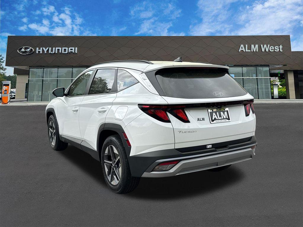 new 2025 Hyundai Tucson car, priced at $26,606