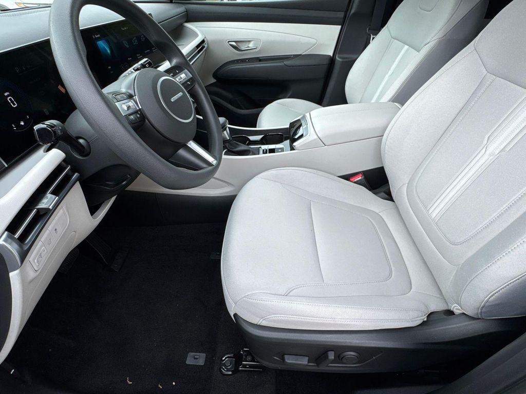 new 2025 Hyundai Tucson car, priced at $27,856