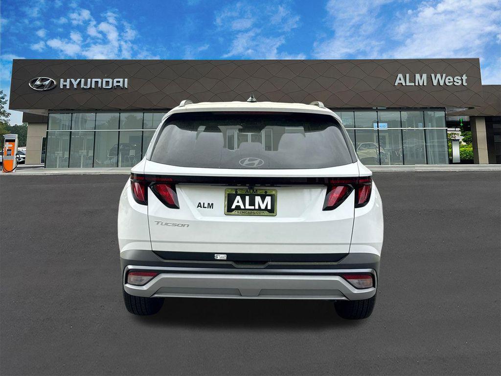 new 2025 Hyundai Tucson car, priced at $26,606