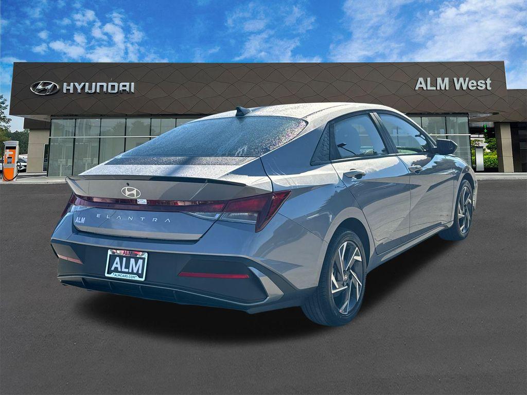 new 2025 Hyundai Elantra car, priced at $21,188