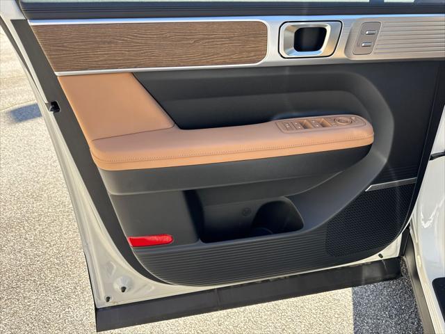 new 2025 Hyundai Santa Fe car, priced at $42,856