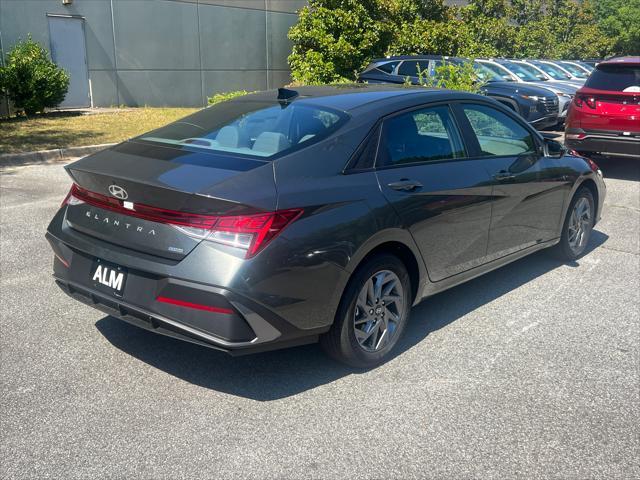 new 2024 Hyundai Elantra HEV car, priced at $22,843