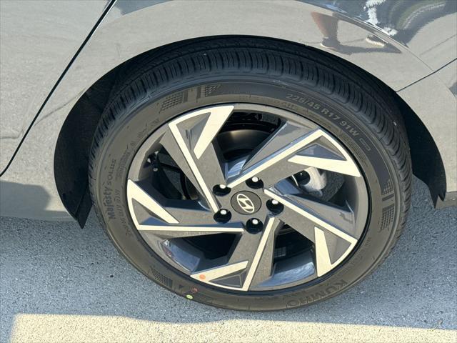 new 2025 Hyundai Elantra car, priced at $23,272